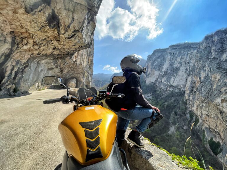 Read more about the article 🇫🇷 France. Riding the gorgeous gorges 😍